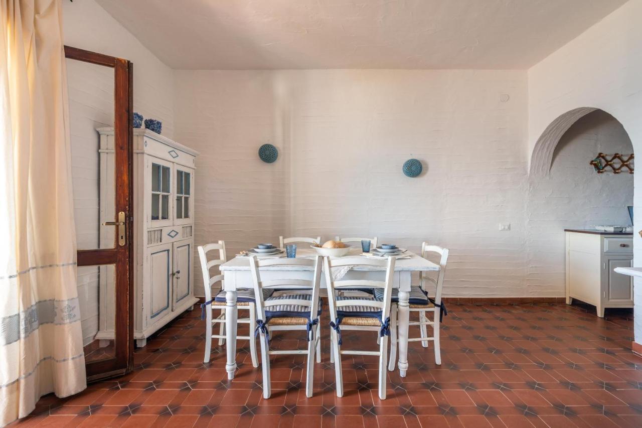 Porto Columbu - Perd'E Sali Casa Nicoleupヴィラ エクステリア 写真